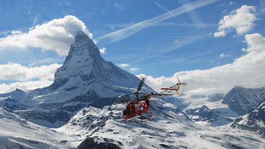 Bild von «DOK»: Die Bergretter im Winter