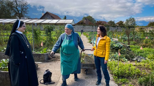 Bild von «Mona mittendrin» im Kloster