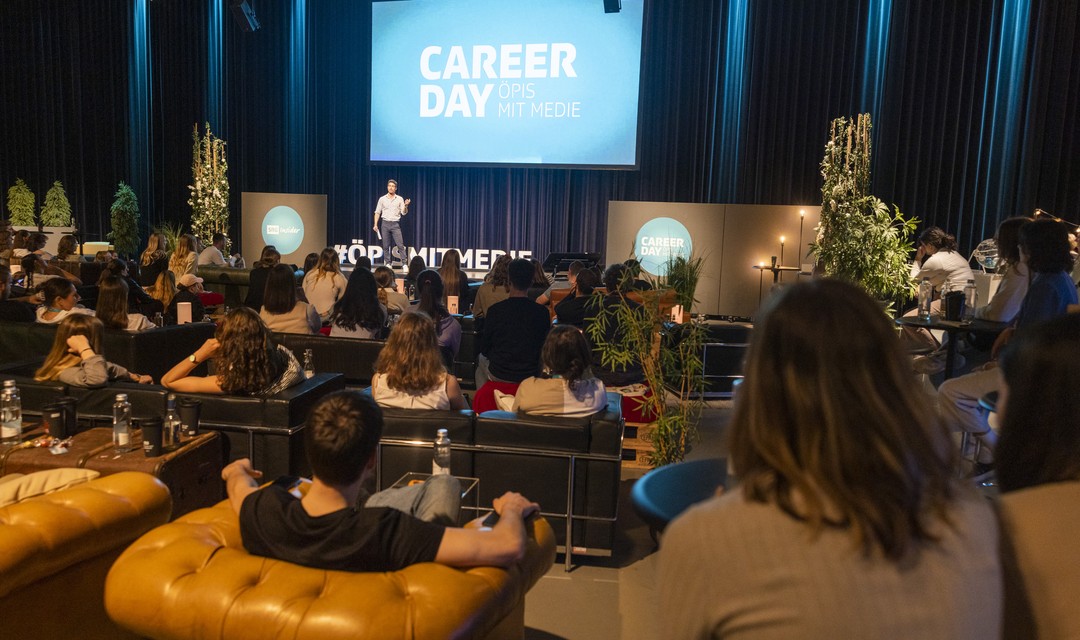 Tobias Müller auf der Main Stage im SRF-Studio 5