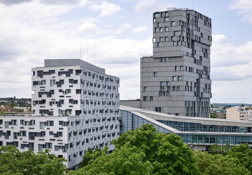 Bild von Umsetzung von Programmänderungen im Religionsbereich: Einstellung von «Zwischenhalt» und «Blickpunkt Religion»
