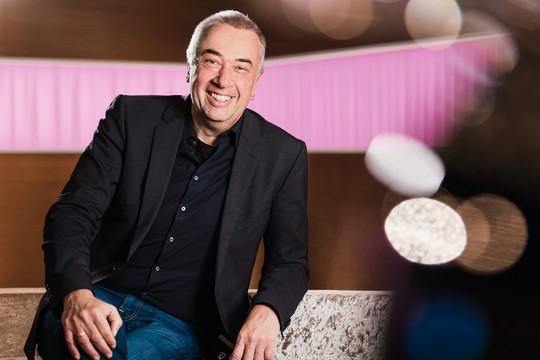 Bild von SRF-Vizedirektor Hansruedi Schoch macht sich selbständig