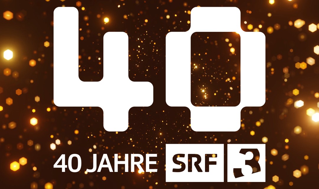 Schriftzug «40 Jahre SRF 3» vor Scheinwerfern