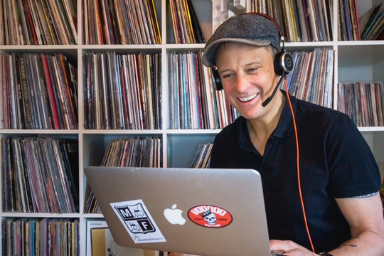 Bild von «Was macht eigentlich...» ein:e Programmentwickler:in?