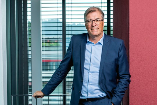 Bild von Ein Mann, eine Botschaft