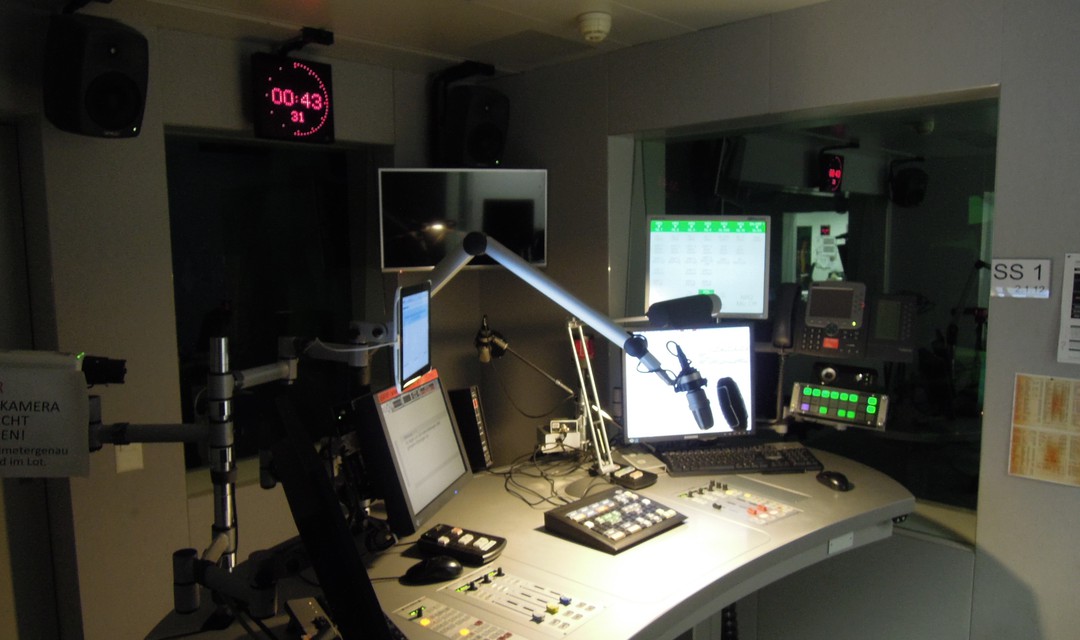 Bild von Besuch SRF-Radiostudio (Newsroom) in Bern