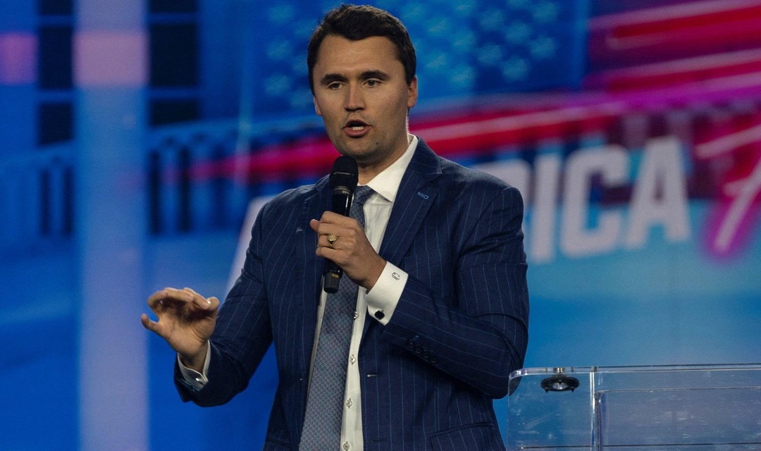 Bild von Darf Charlie Kirk als «rechtsextrem» bezeichnet werden?