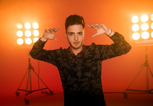 Bild von Luca Hänni mit «She Got Me» für die Schweiz am «Eurovision Song Contest» 2019
