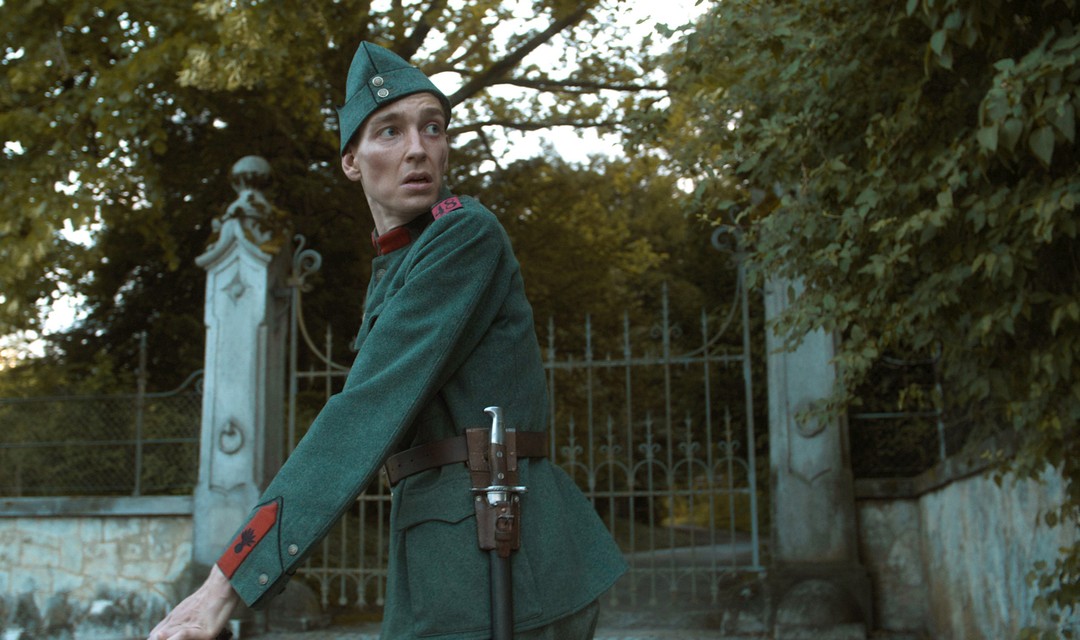 Bild aus dem Film «Landesverräter», Dimitri Krebs als Ernst Schrämli
