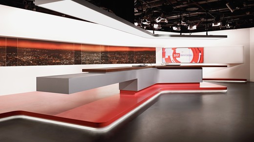 Bild von «Kurz erklärt»: Sollen Infosendungen unterhalten?