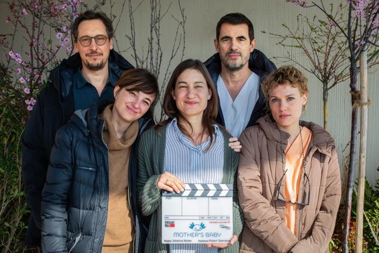 Bild von Drehstart der SRF-Koproduktion «Mother’s Baby»
