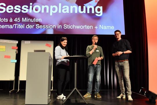 Bild von Medien-Barcamp 2019: Fernsehstudio wird zur Denkfabrik 