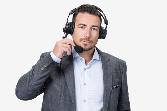 Bild von SRF Sport: Dominic Ledergerber ergänzt Kommentatorenteam