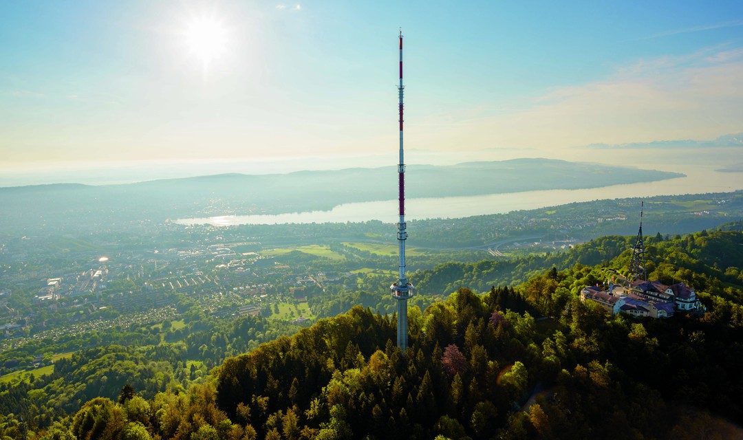 Bild von Sektion 1: Besichtigung Sendeturm/-anlage Uetliberg_16.00 Uhr