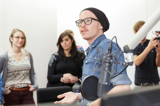 Bild von «Öpis mit Medie»: Die Leidenschaft für Musik ist ein Muss