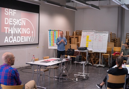 Teaserbild von Aktuelle Innovationsprojekte bei SRF – Infos zur neuen Design Thinking Academy