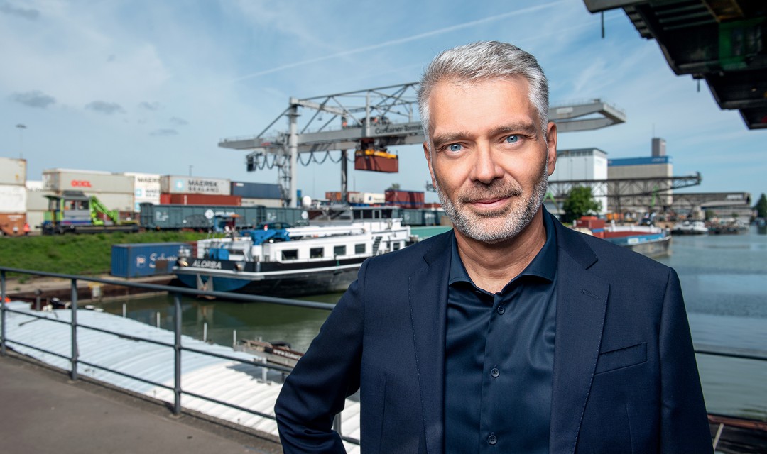 Bild von «Wahl-Arena»: Schweiz – EU im Rheinhafen Basel