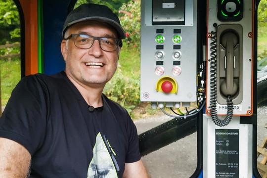 Bild von Radio SRF 1: Auf Seilbahntour mit Marcel Hähni