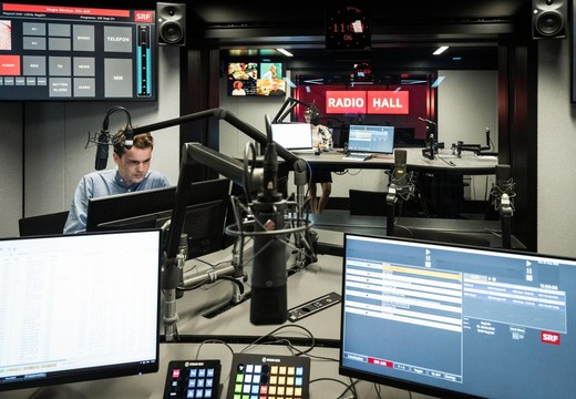 Bild von Werkstattbesuch bei SRF: «Radio Hall / News und Sportcenter»