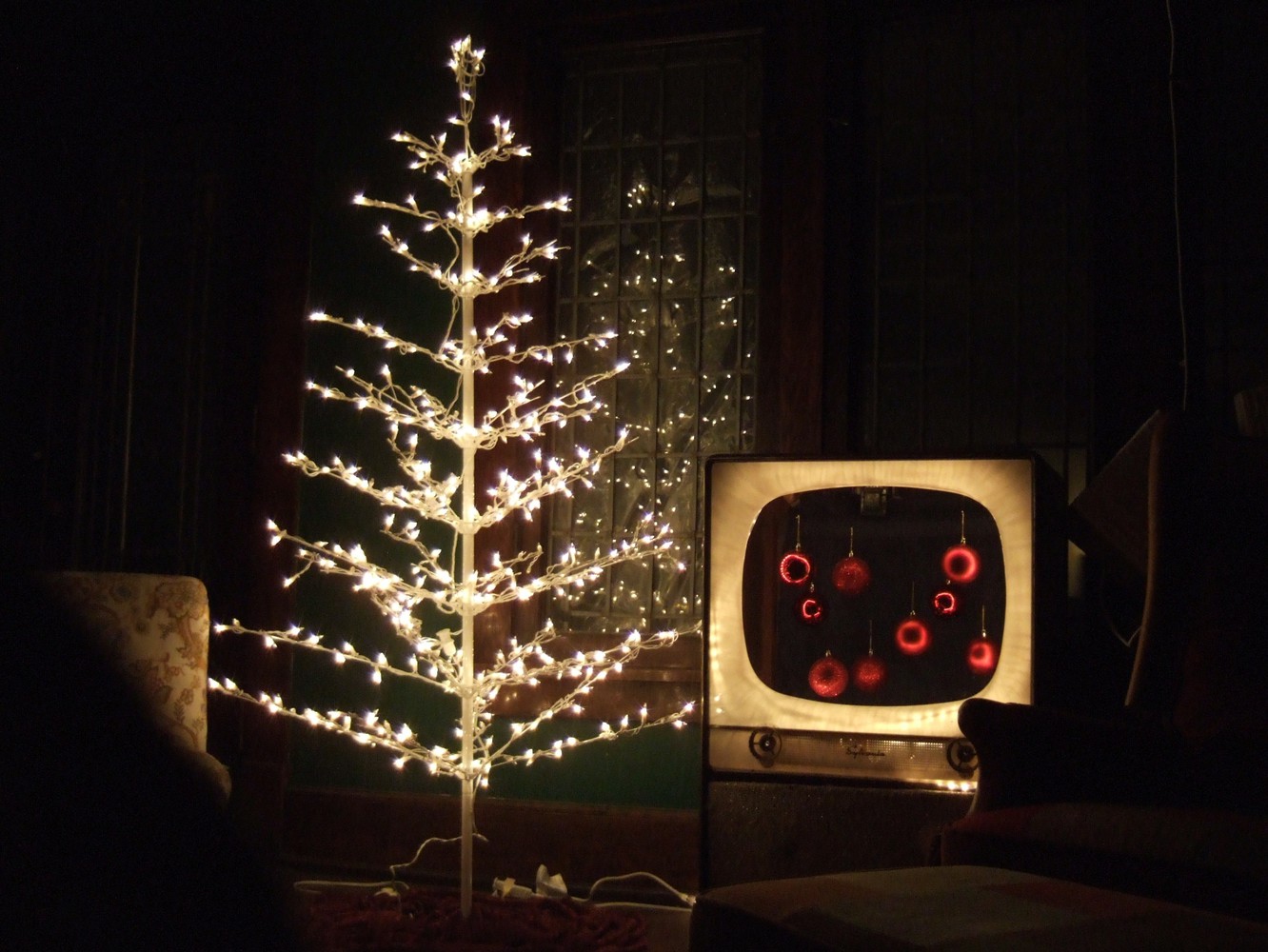 Weihnachtsbaum mit TV