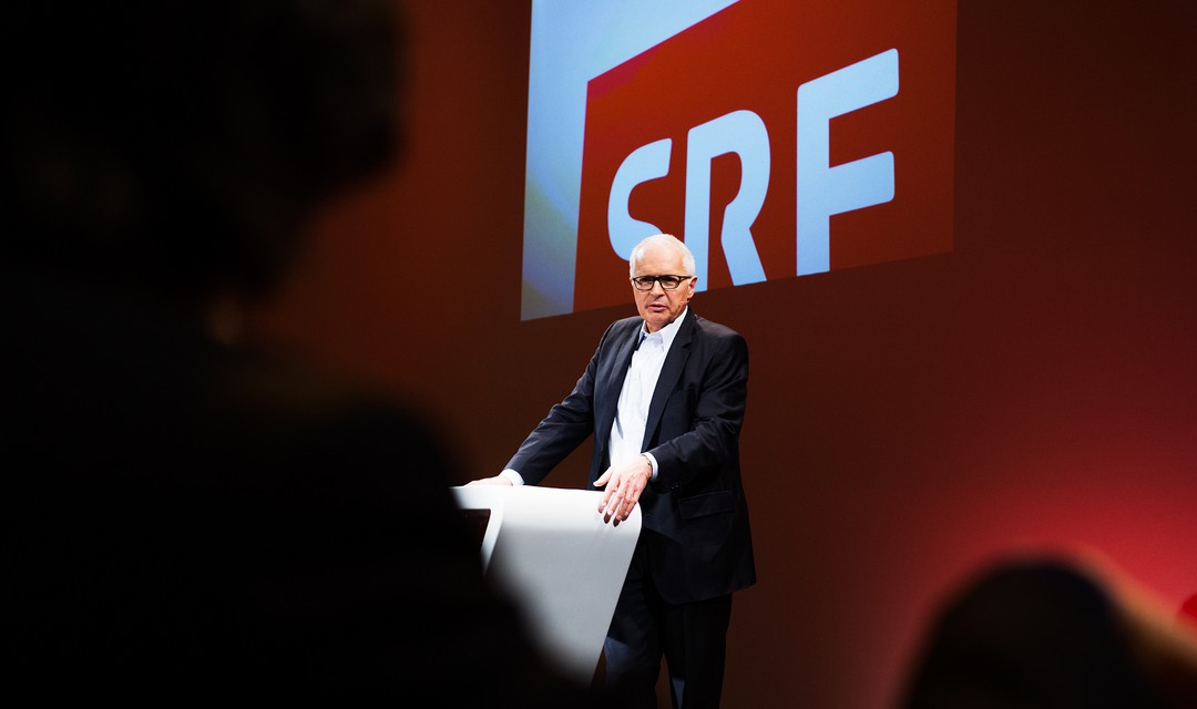 Ruedi Matter Direktor SRF vor Publikum an Jahresmedienkonferenz