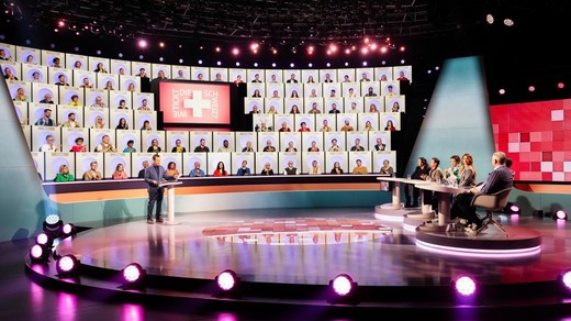 Bild von Aus der Maske #2: 100 auf einmal