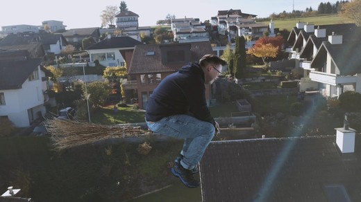 Bild von Auf dem Besen durchs Greenscreen-Studio von tpc Innovation