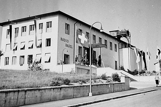 Bild von Zweck vor Prunk – ein Blick in die Geschichte der SRG-Studios