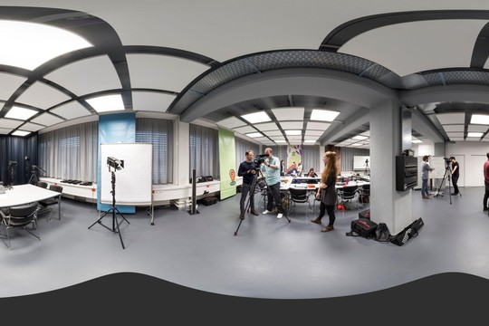 Bild von SRG als Arbeitgeberin bei den Jungen äusserst beliebt