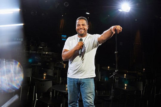 Bild von «ChopfKino»: Comedy unter Ausschluss des Publikums