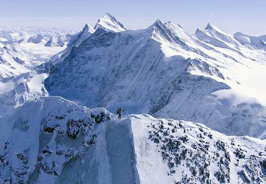 Bild von «DOK»: Ueli Steck – Auf schmalem Grat