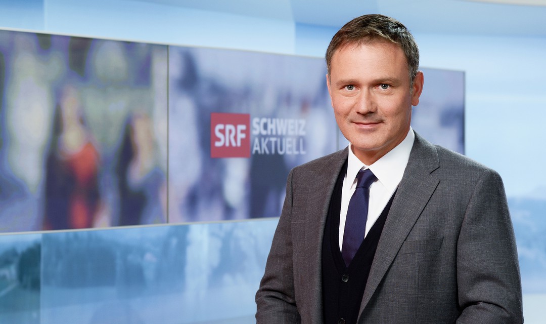 Bild von «Schweiz aktuell»: Moderator Oliver Bono wechselt zu «10vor10» hinter die Kamera