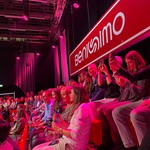 Glücklich, wer eine Einladung für Benissimo 2022 erhalten hat: Zuhause schauen 450'000 zu, im Studio hat es gerade einmal 450 Plätze.