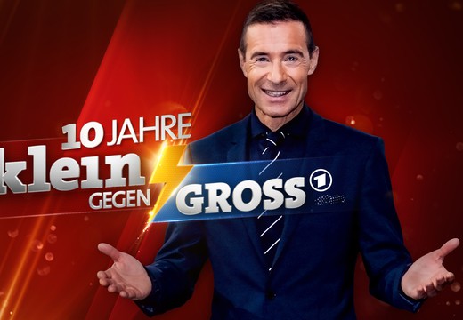 Bild von «Klein gegen Gross – Die Jubiläumsshow» mit Martina Hingis und Stefanie Heinzmann