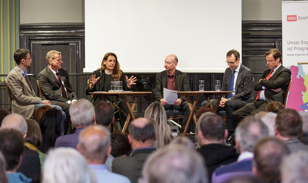 Bild von Fotogalerie: Podium zum RTVG Referendum