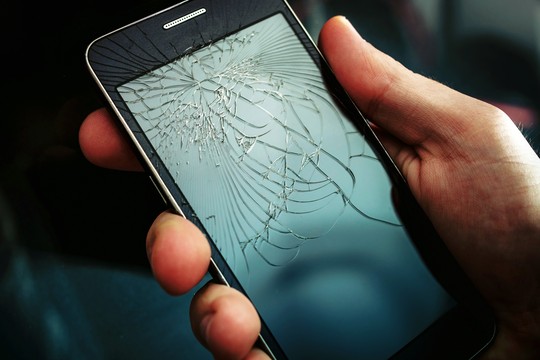 Bild von «Ratgeber Digital»: Smartphone, Laptop & Co selber reparieren?