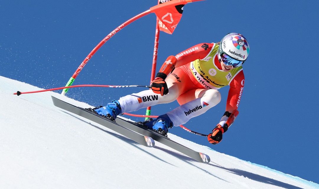 Foto Jasmine Flury bei der Ski-Abfahrt