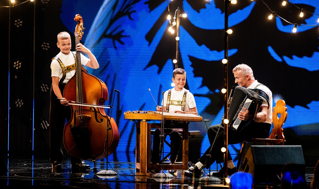 Die Band «Tüüfener Gruess» auf der Bühne von «Stadt Land Talent».