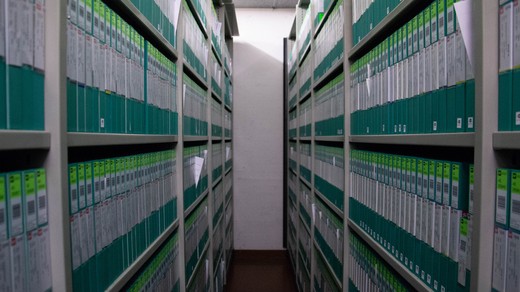 Bild von Von der Filmrolle zum Tape-Roboter: Das SRF Archiv