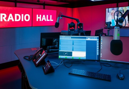 Bild von Werkstattbesuch bei SRF: Radio Hall und «Tagesschau»