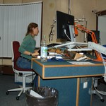 Moderatorin Simone Fatzer im alten Studio. (Foto: 2007)