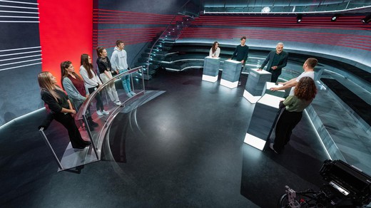 Bild von «Arena»: Polit-Talk ab sofort mit neuem Studioelement