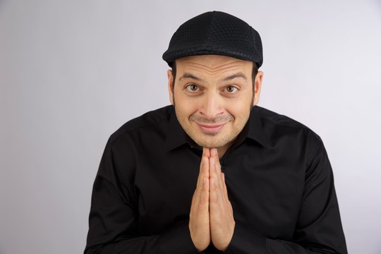 Bild von «Let’s Play»: Kaya Yanar spielt «Marvel’s Spider-Man»