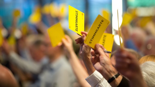 Bild von Von Wahlen, «Hallo SRF!» und Gegenwind beim Speerwerfen