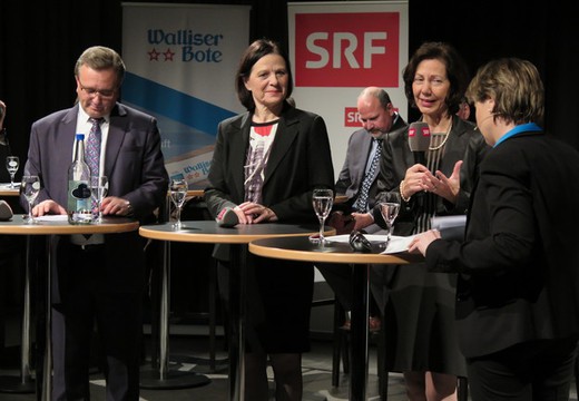 Bild von Podium zu den Staatsratswahlen im Wallis