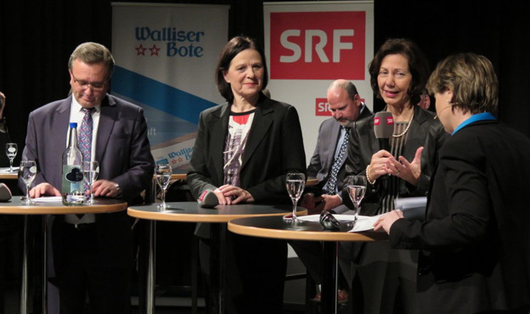 Bild von Podium zu den Staatsratswahlen im Wallis