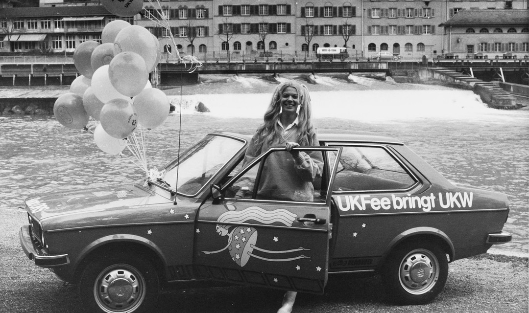 Archivbild: Birgit Steinegger ist mit dem Auto als UKFee unterwegs