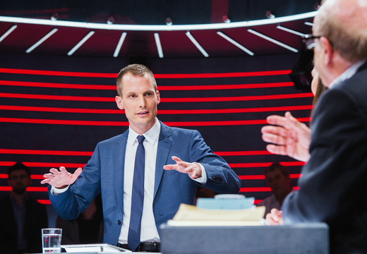Bild von Jonas Projer ist Politikjournalist des Jahres