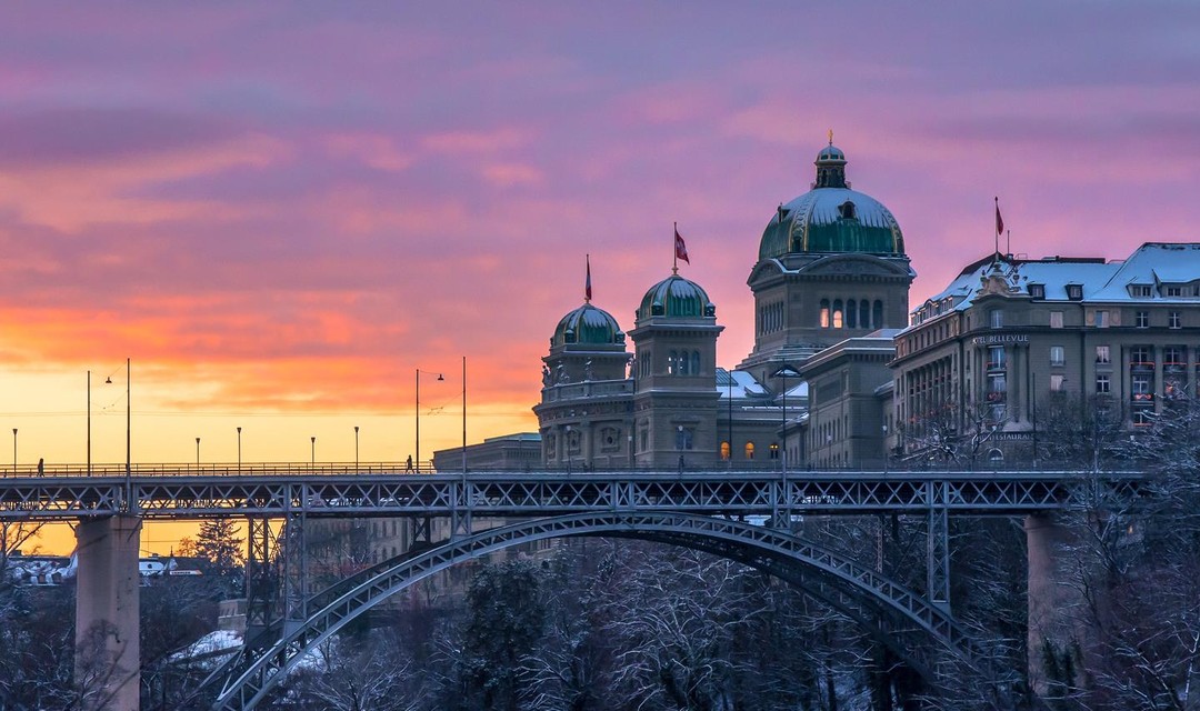 Bild von Besichtigung SRG Studio Bundeshaus und Parlamentsgebäude